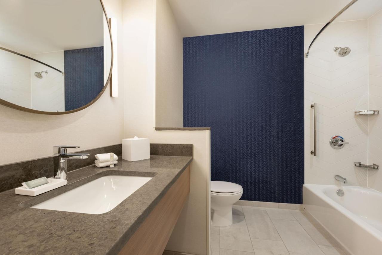 Fairfield By Marriott Inn & Suites Rockaway Exterior photo