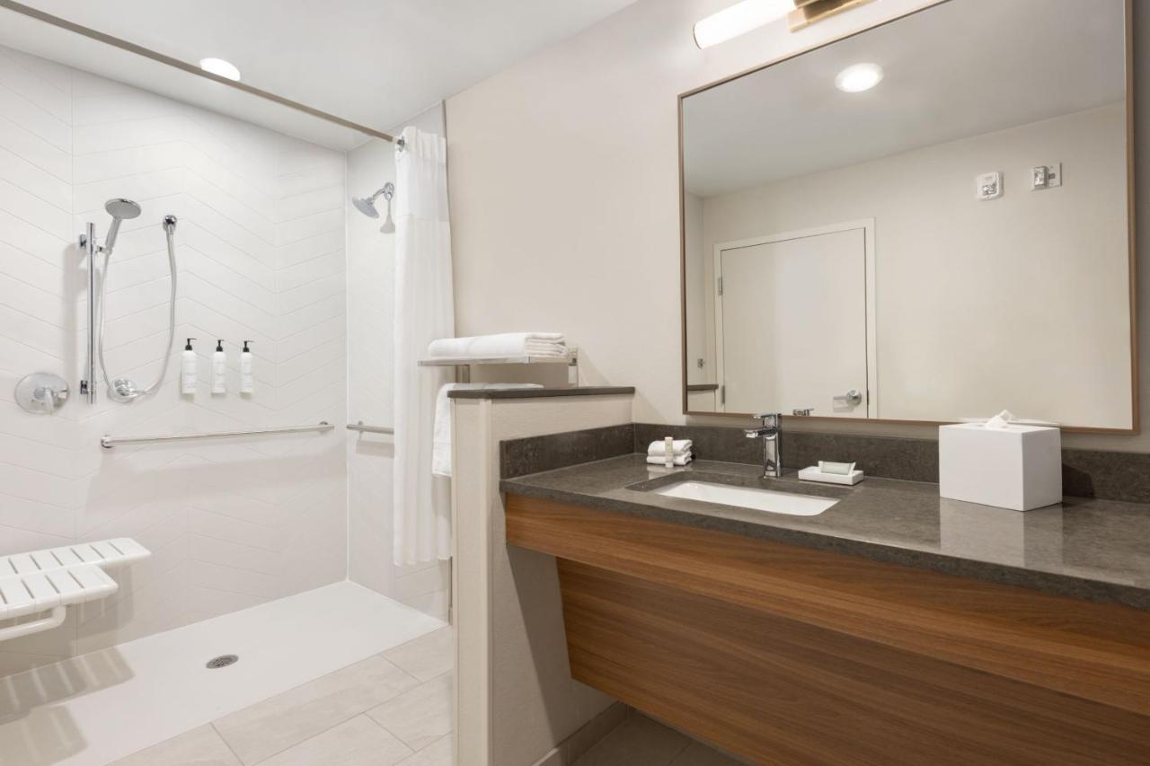 Fairfield By Marriott Inn & Suites Rockaway Exterior photo